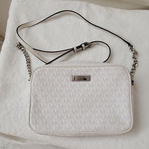 Michael Kors jet set large crossbody bag